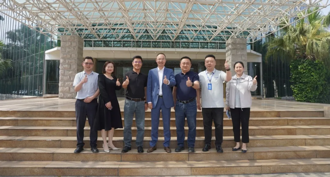 【企业新闻】四川鹭燕医药有限公司向柏承总经理一行莅临云顶集团3118药业进行业务交流